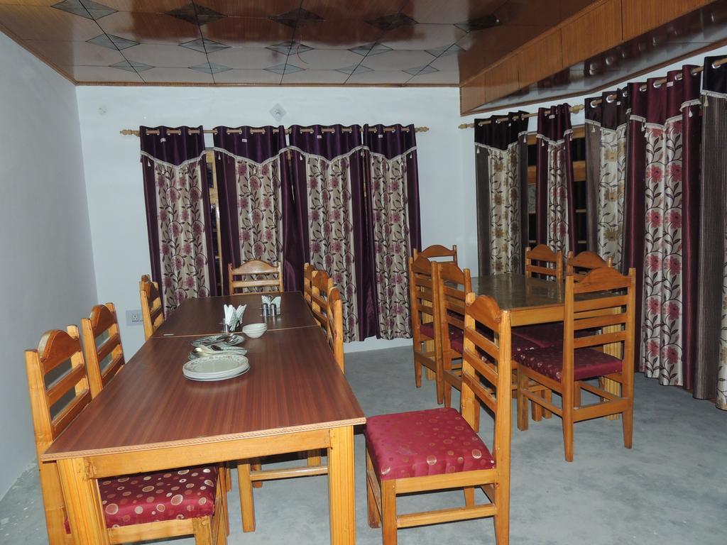 Ldumra Oasis Hotel Hundar Kültér fotó